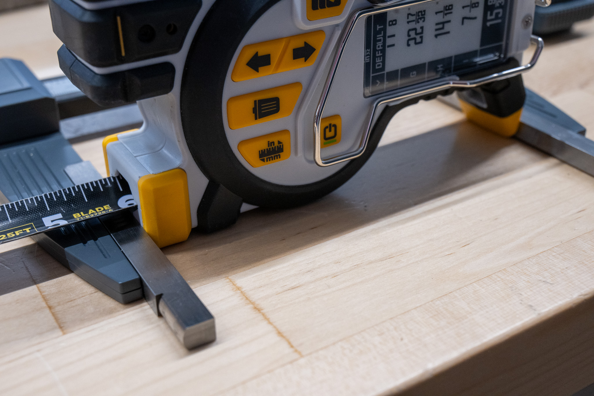 Backlength t1 tomahawk tape measure.jpg